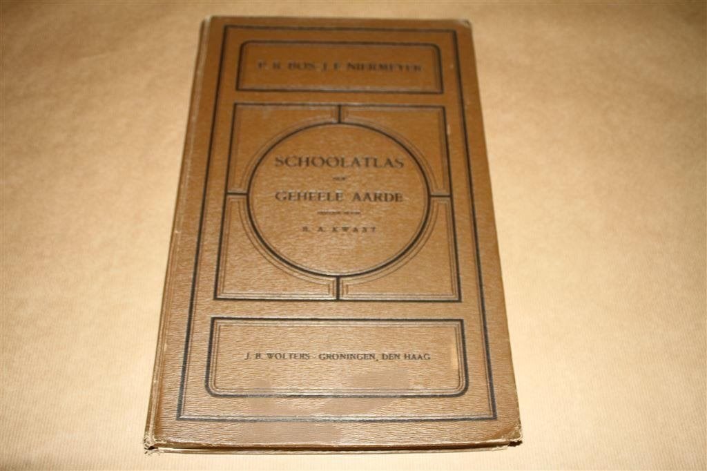 Bos - Niermeyer Schoolatlas der geheele Aarde. 1929., Gelezen, Ophalen of Verzenden, Landkaart, 1800 tot 2000
