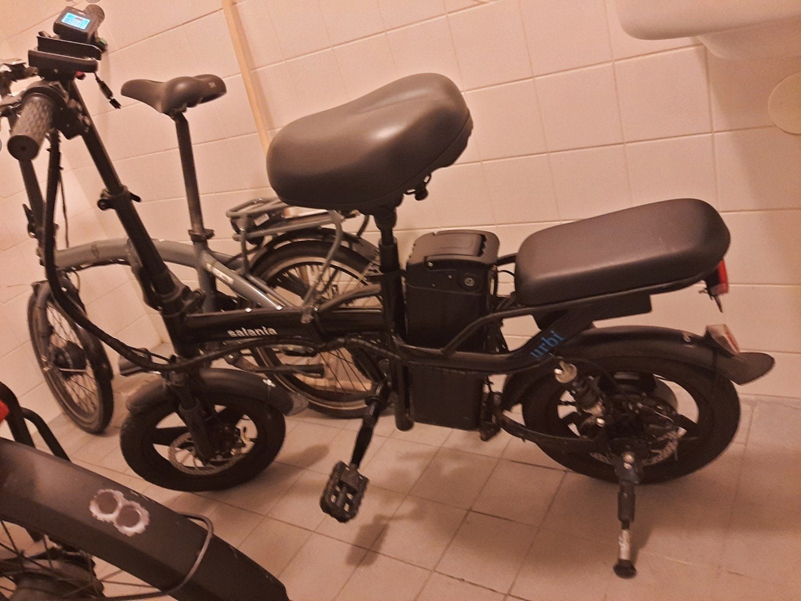 E-bike met oplader - Salanio Urbi, Ophalen of Verzenden