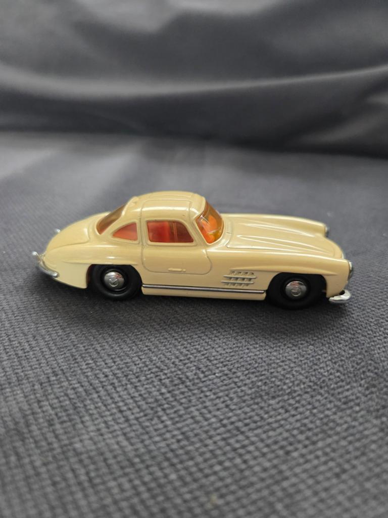 Dinky Toys/Matchbox Mercedes 300 SL Gullwing 1955 (1990), Ophalen of Verzenden, Gebruikt, Auto, Matchbox