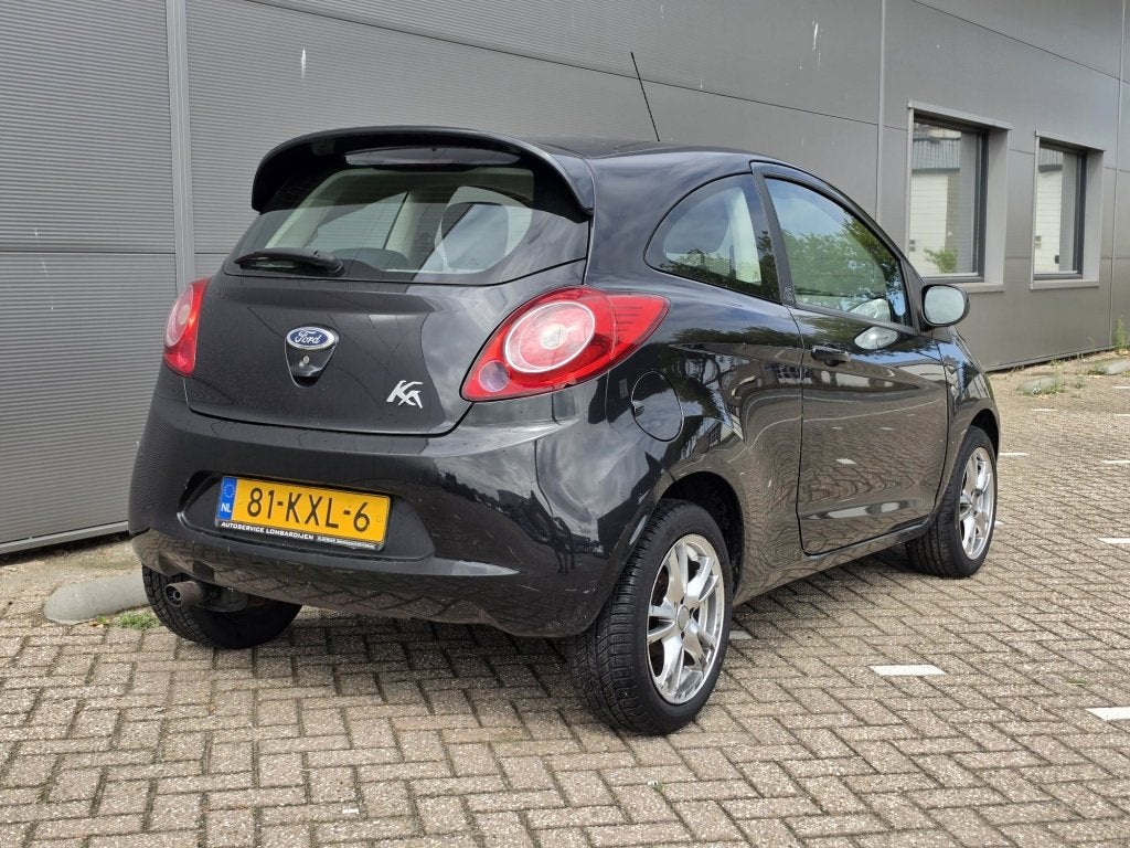 Ford Ka 1.2 Titanium Airco Nieuwe APK ✅ (bj 2010), 1242 cc, 4 cilinders, 4 stoelen, Zwart