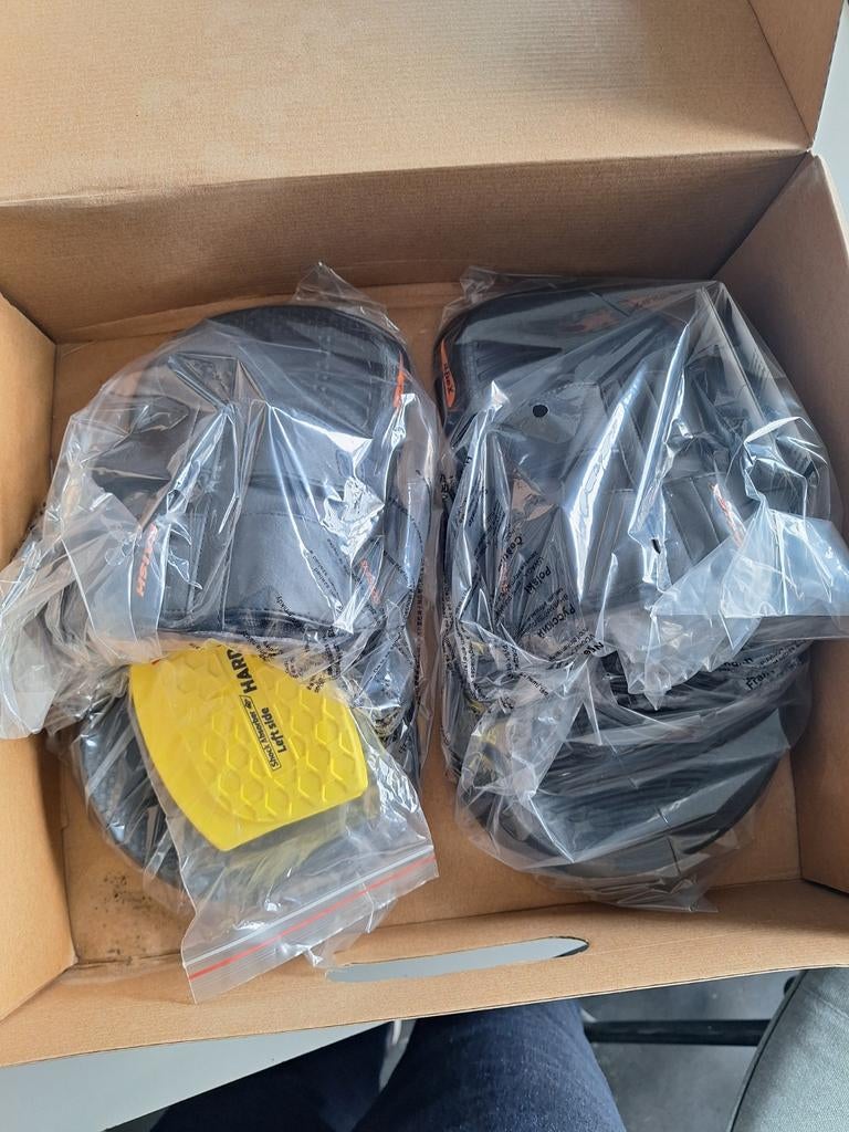 Bindingen voet pads en traps kiteboard, Ophalen of Verzenden, Nieuw, 4 t/m 7 personen