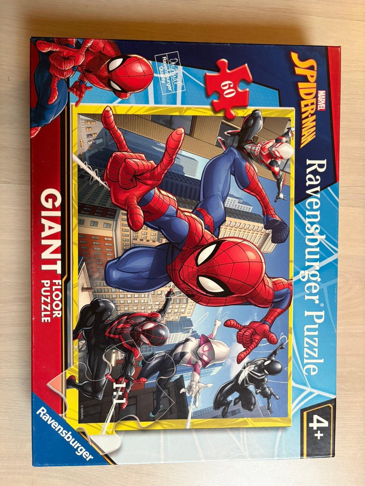 Grote puzzel van Spiderman, Ophalen, Meer dan 50 stukjes, Gebruikt