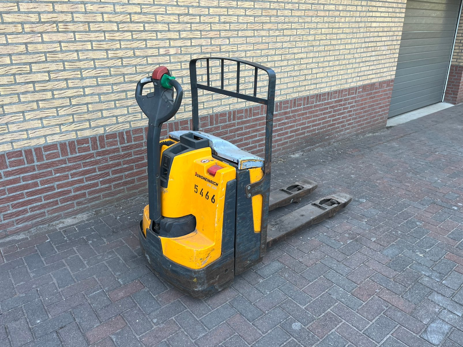 Jungheinrich EJE 220 electrische palletwaken opknapper, Ophalen of Verzenden, Zo goed als nieuw