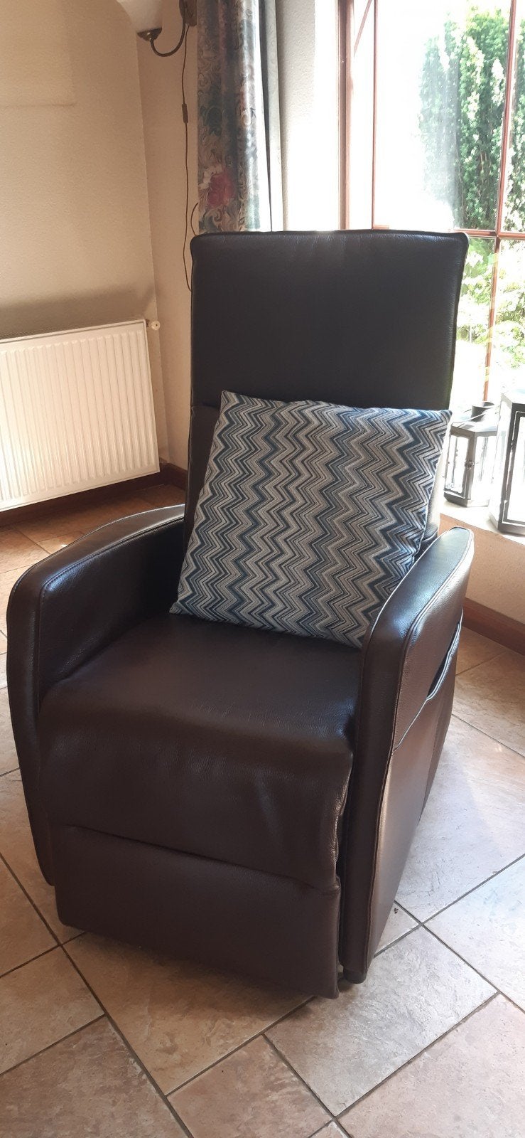 leren relax fauteuil, Huis en Inrichting, Fauteuils, Ophalen, Zo goed als nieuw, 75 tot 100 cm, 50 tot 75 cm