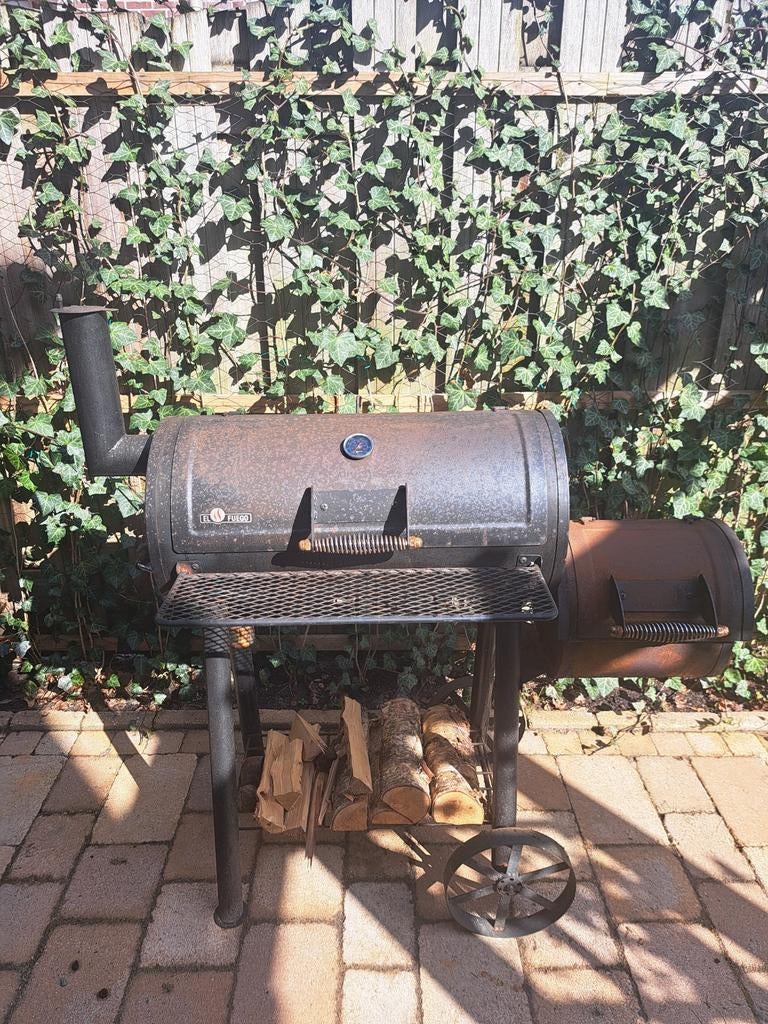 Offset smoker van El Fuego., Tuin en Terras, Houtskoolbarbecues, Ophalen, Gebruikt