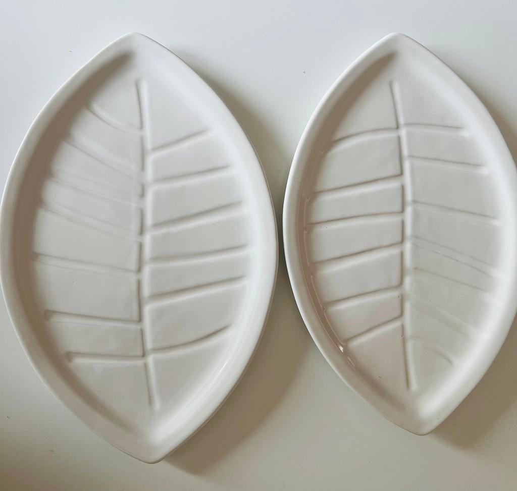 2 mooie schaaltjes van IKEA 25x15.5 cm, Ophalen of Verzenden, Zo goed als nieuw, Overige stijlen, Schaal of Schalen