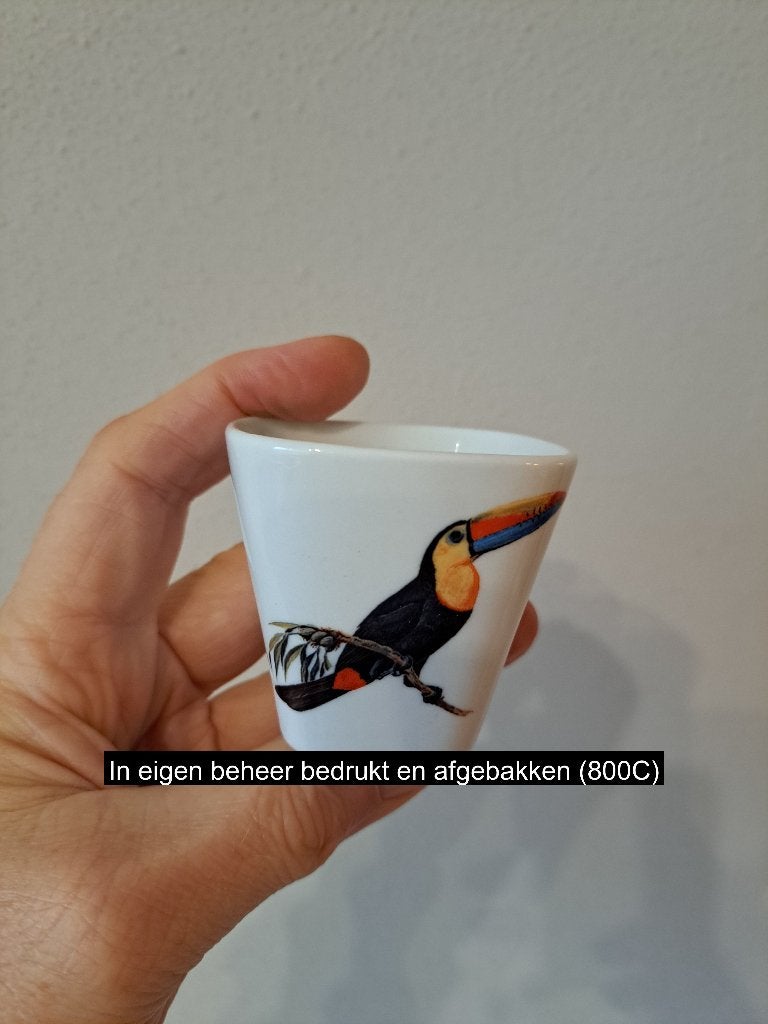 Bloempot met Toekan van Porselein 6 cm, Overige typen, Nieuw, Ophalen of Verzenden, Overige stijlen