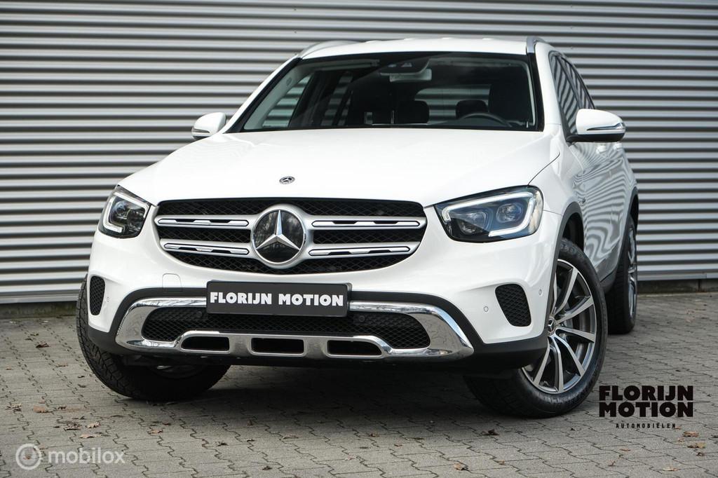Mercedes GLC-klasse 300e 4MATIC Business Solution | Massage, Auto's, Automaat, Gebruikt, 4 cilinders, 2000 kg