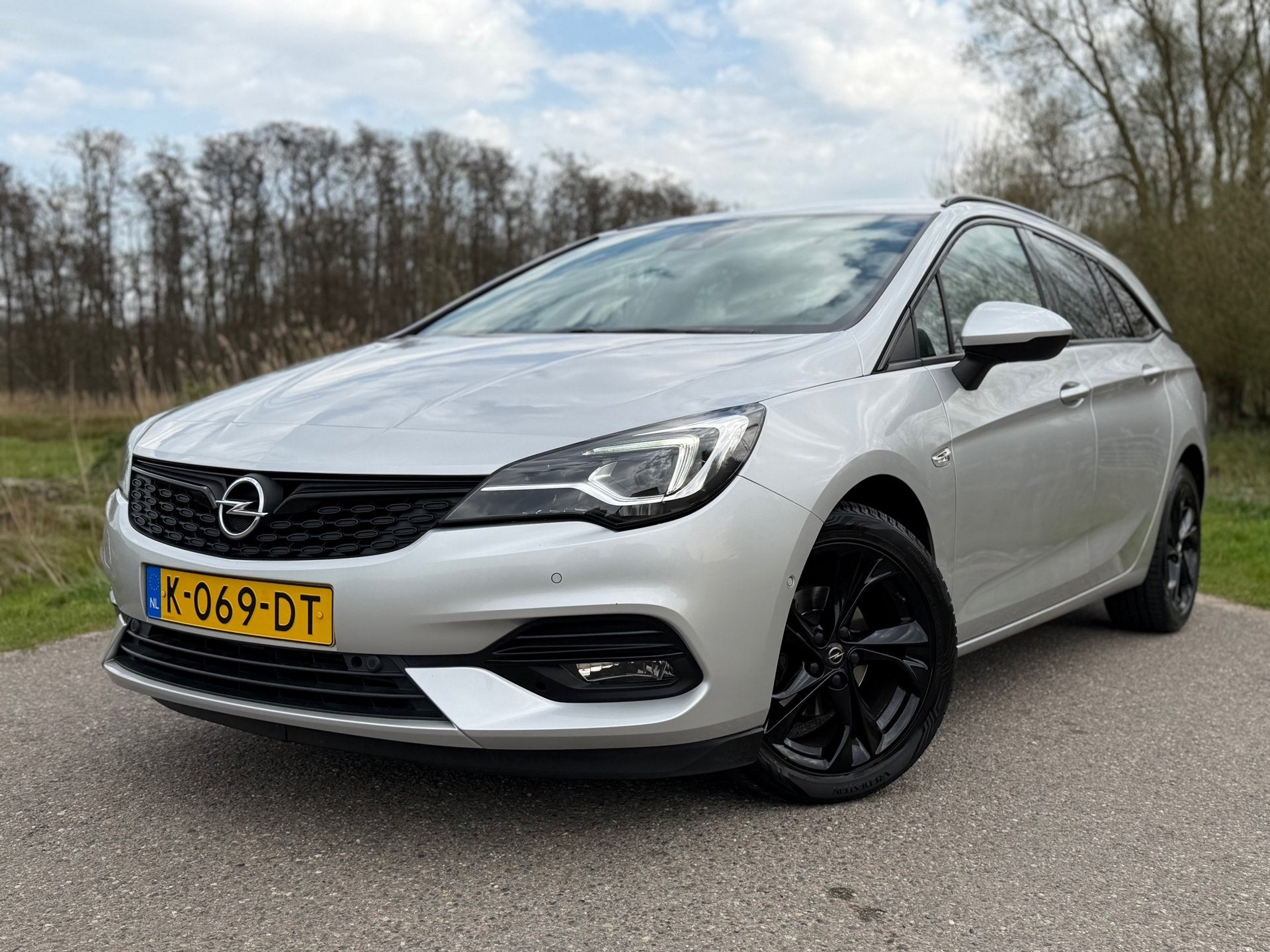 Opel Astra Sports Tourer 1.2 Ultimate / 1ste Eigenaar / Navi, Voorwielaandrijving, Origineel Nederlands, 660 kg, 66 €/maand