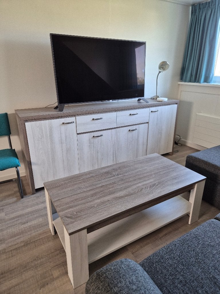 Dressoir en salontafel off white/hout structuur, Ophalen, Landelijk/ modern, Gebruikt, Met lade(s)