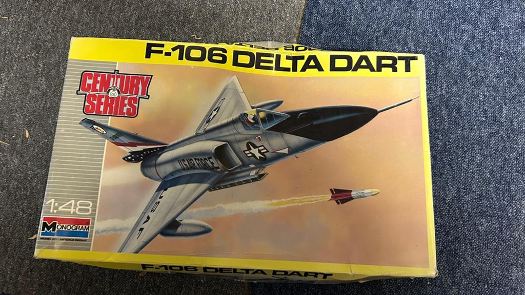 Monogram Delta Dart 1:48, Hobby en Vrije tijd, Ophalen, Zo goed als nieuw, 1:72 tot 1:144, Overige merken