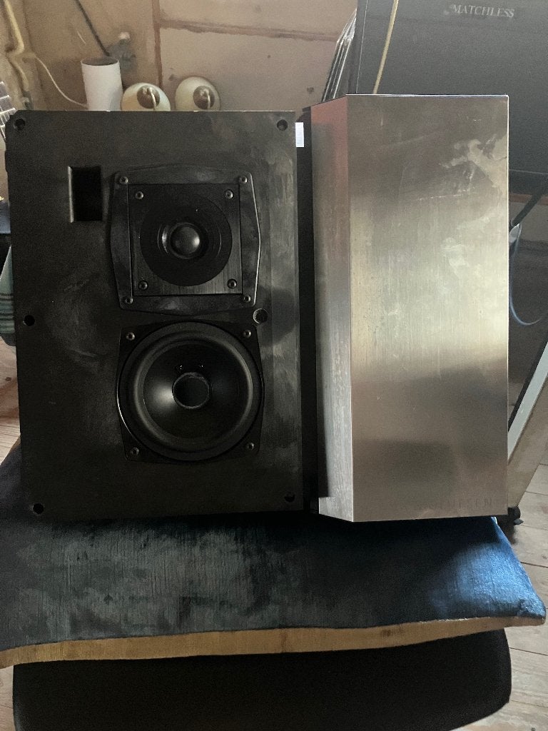 Bang & Olufson, Beovox 3000. 2 luidsprekers, Gebruikt, Minder dan 60 watt, Front, Rear of Stereo speakers, Ophalen