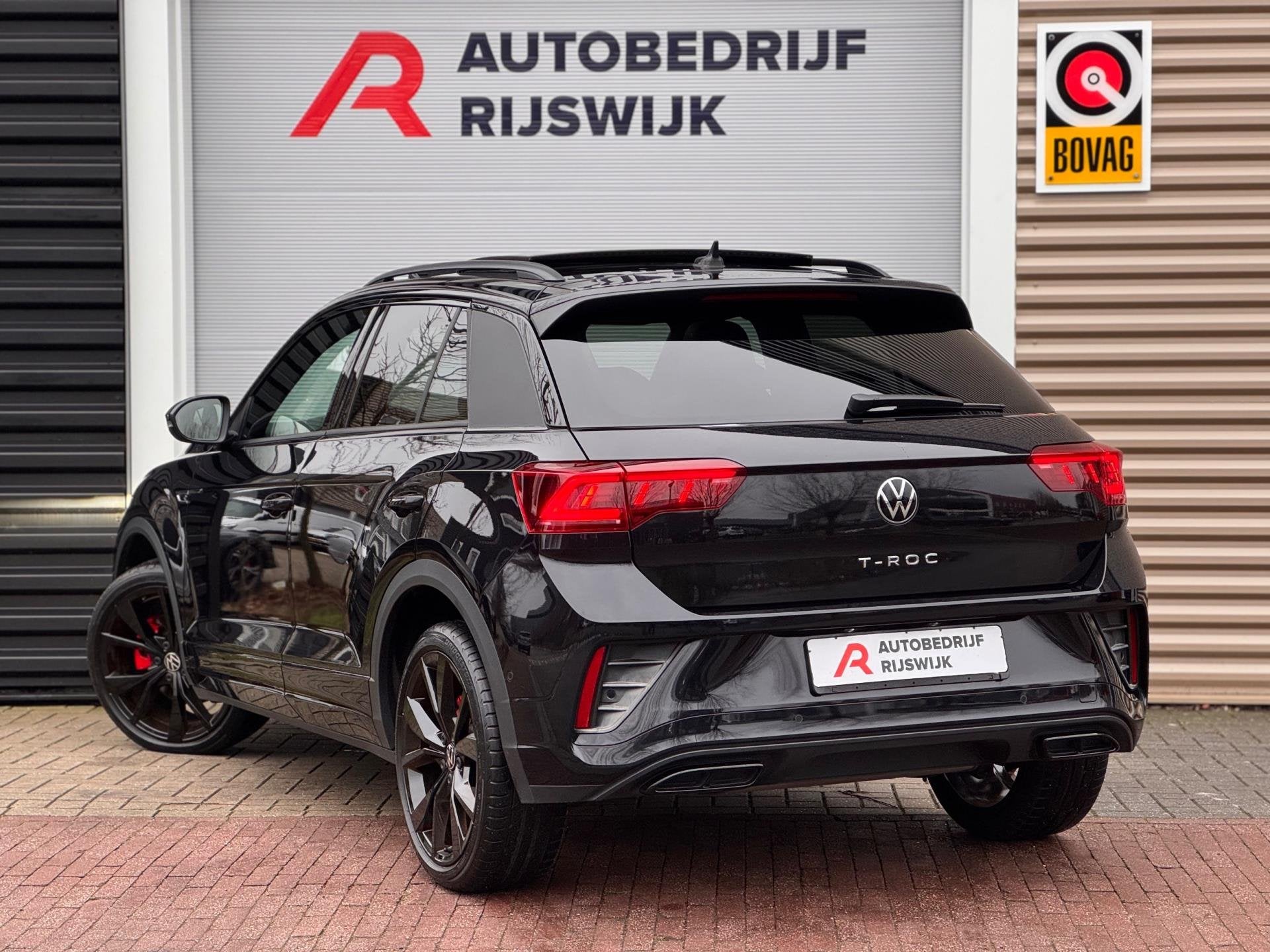 Volkswagen T-ROC 1.5 TSI 3x R-Line Pano/Keyless/IQ.Light/Cam, Auto's, 12 maanden, 1258 kg, Euro 6, 4 cilinders