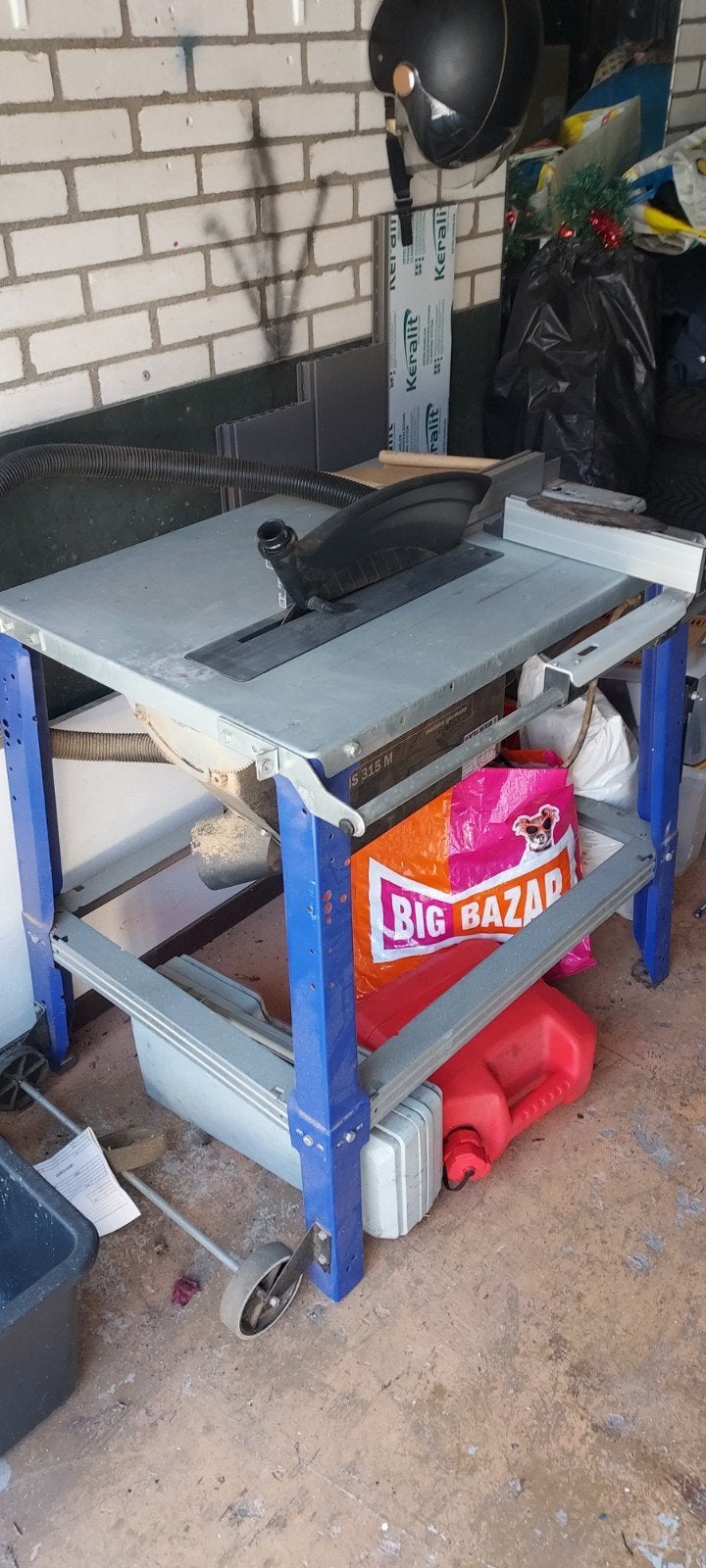Tekoop zaag tafel., Ophalen, 1200 watt of meer, Cirkelzaag, 70 mm of meer