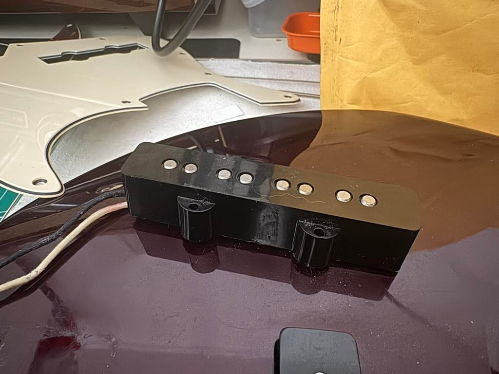 GEZOCHT Jazz Bass hals pickup, Ophalen