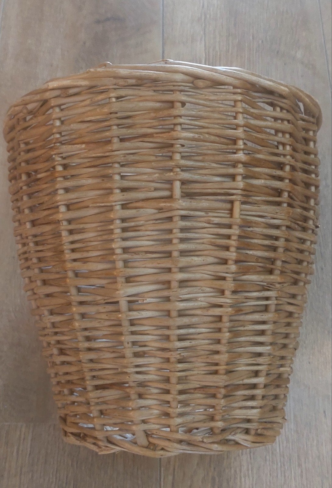 Gevlochten Rotan Mand / Bloempot , bruin, Huis en Inrichting, Woonaccessoires | Schalen en Manden, Rond, Riet, Ophalen