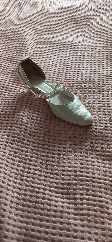 dames trouwschoenen maat 40, Kleding | Dames, Ophalen, Schoenen met lage hakken, Overige kleuren, Gedragen