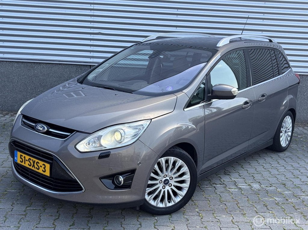 Ford Grand C-Max 1.6 Titanium 7p. Xenon-Panoramadak-Leder, Auto's, Ford, Voorwielaandrijving, 15 km/l, Gebruikt, Beige