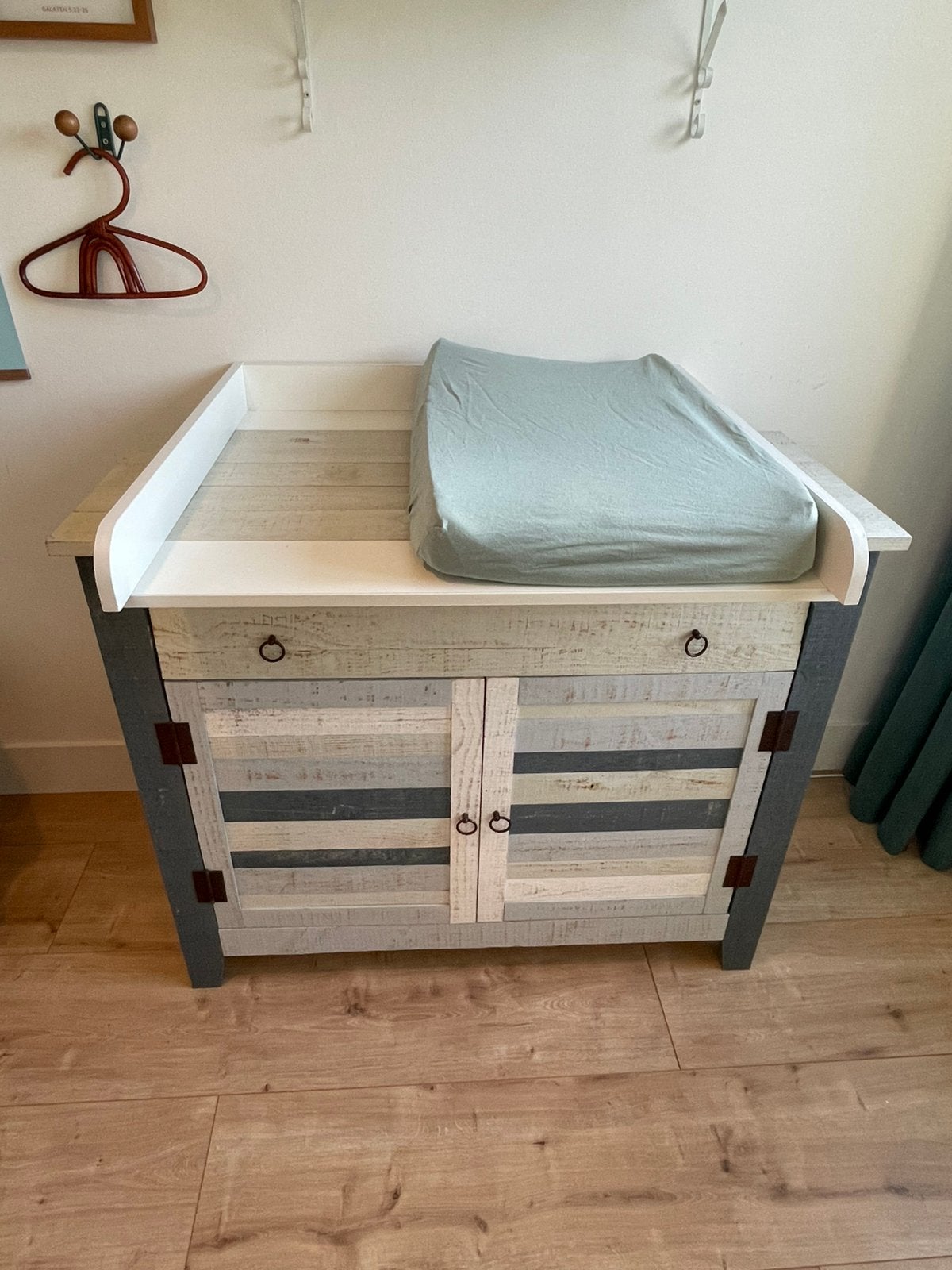Commode kast (met afneembare plank), Ophalen, Gebruikt, 50 tot 70 cm, 100 cm of meer