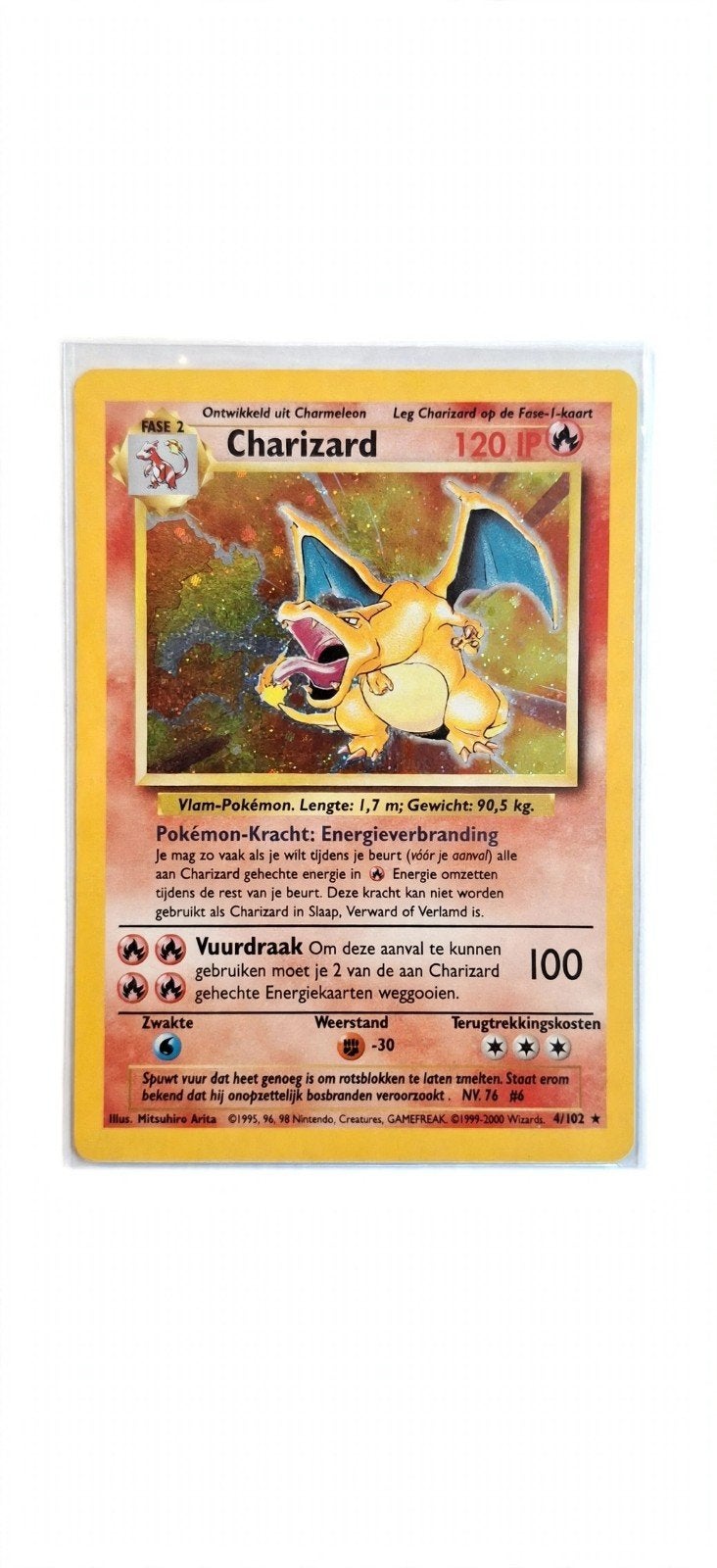 charizard kaart, Ophalen of Verzenden, Zo goed als nieuw