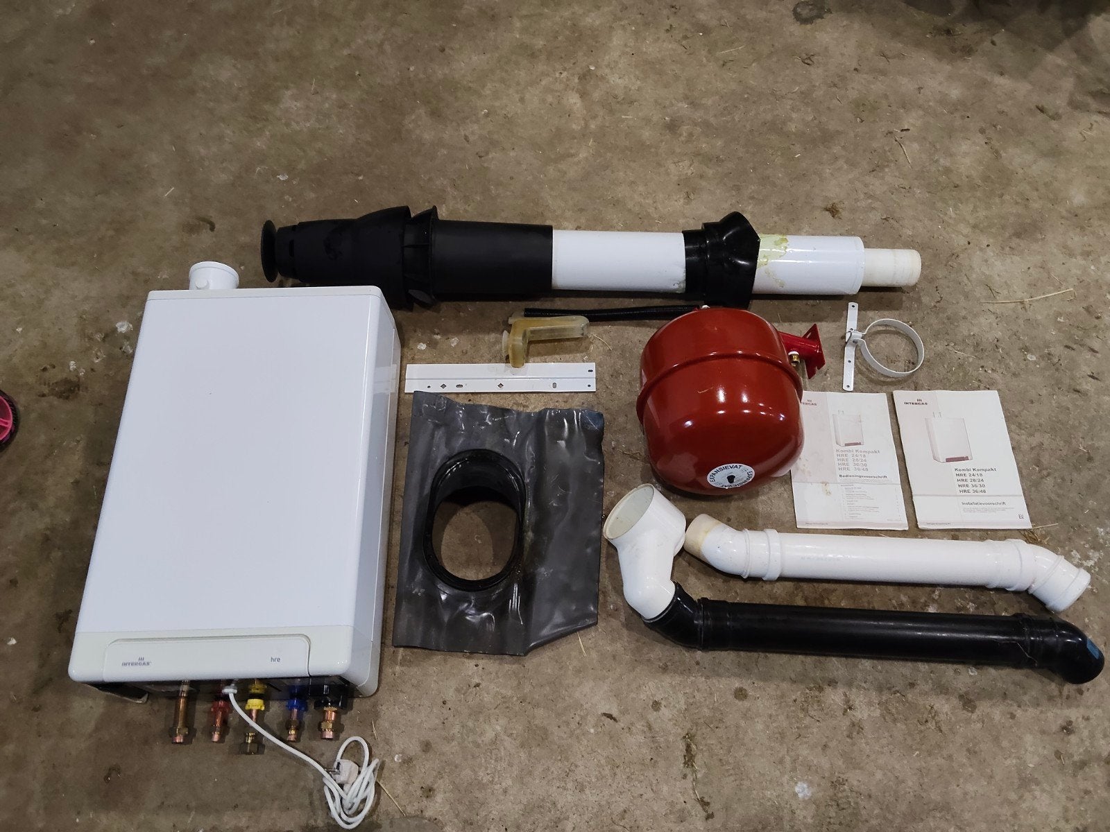 Intergas HRE Kompakt 36/30 CV-ketel (werkend), Ophalen, Gebruikt, Cv-ketel of Combi-ketel, Hoog rendement (Hr)