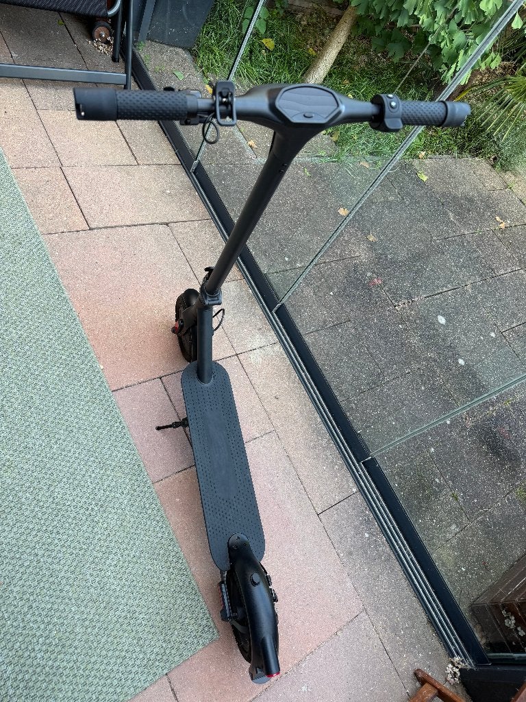 yee run step 350w z.g.a.n., Ophalen, Zo goed als nieuw, Elektrische step (E-scooter), Yee run