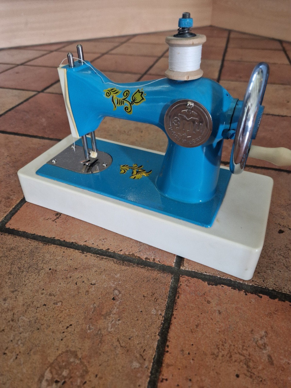 Kinder naaimachine zeker 40jaar oud, Ophalen