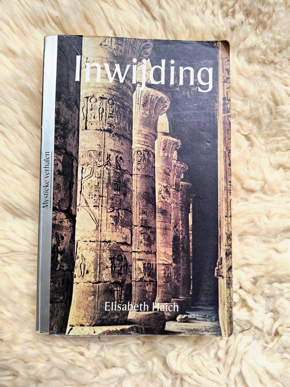 Inwijding - Elisabeth Haich (Mystieke verhalen), Boeken, Gelezen, Verzenden, Elisabeth Haich, Spiritualiteit algemeen