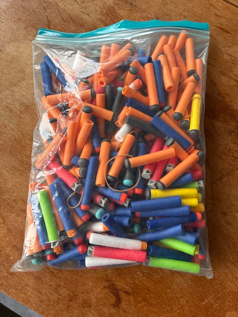 Grote zak Nerf pijltjes - Diverse kleuren en types, Kinderen en Baby's, Ophalen of Verzenden, Gebruikt, Jongen of Meisje