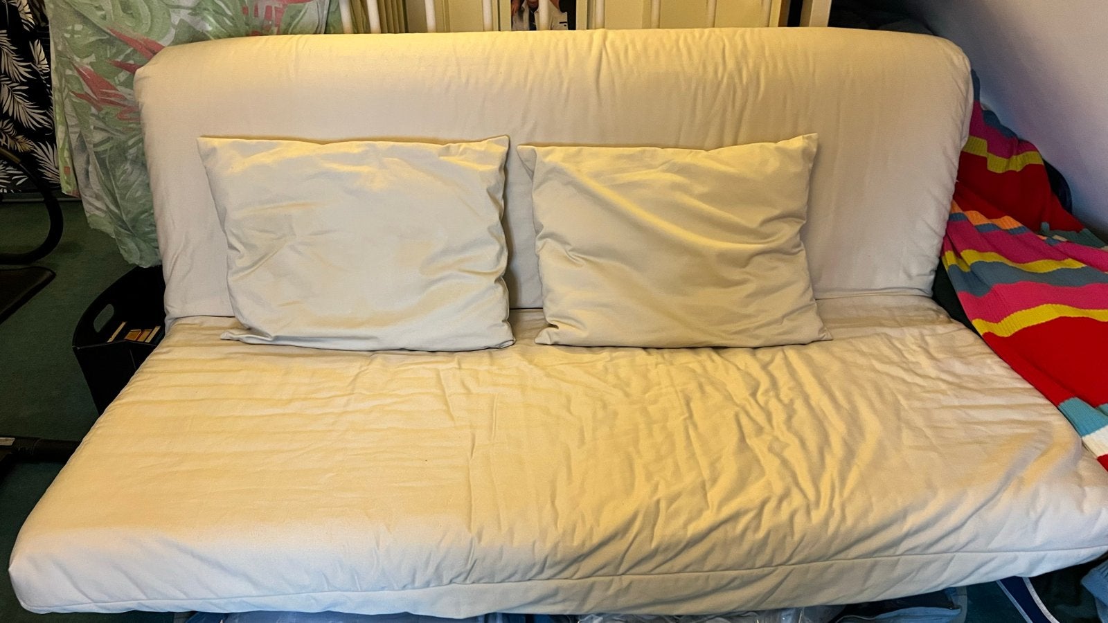 IKEA 2-persoons slaapbank met matrasbeschermer en 2 kissens, Ophalen, Gebruikt, Beige, Tweepersoons