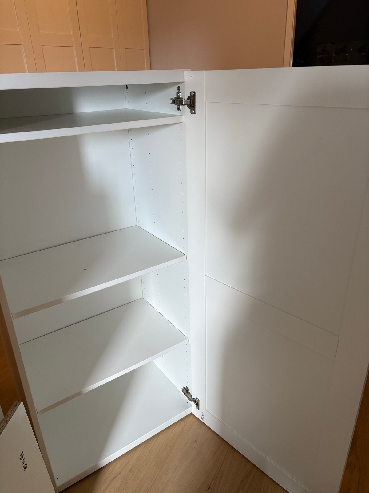 IKEA Besta kast met deur en planken - Wit, Ophalen, Gebruikt, 100 tot 150 cm, 50 tot 100 cm