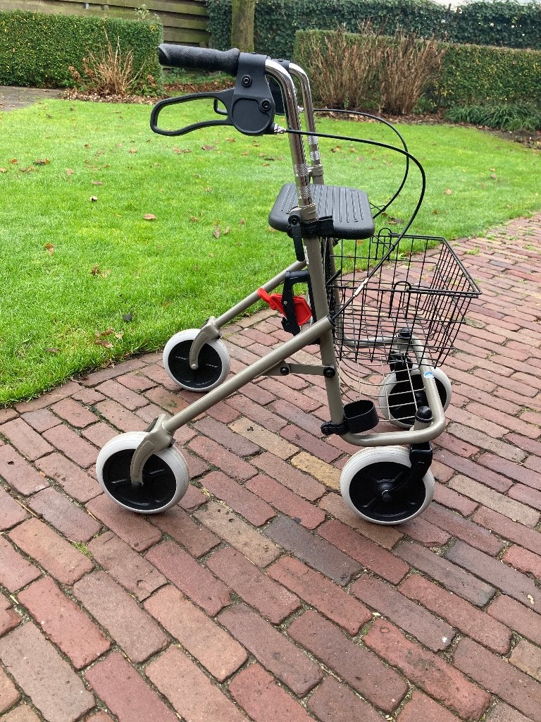 Rollator, Ophalen, Gebruikt