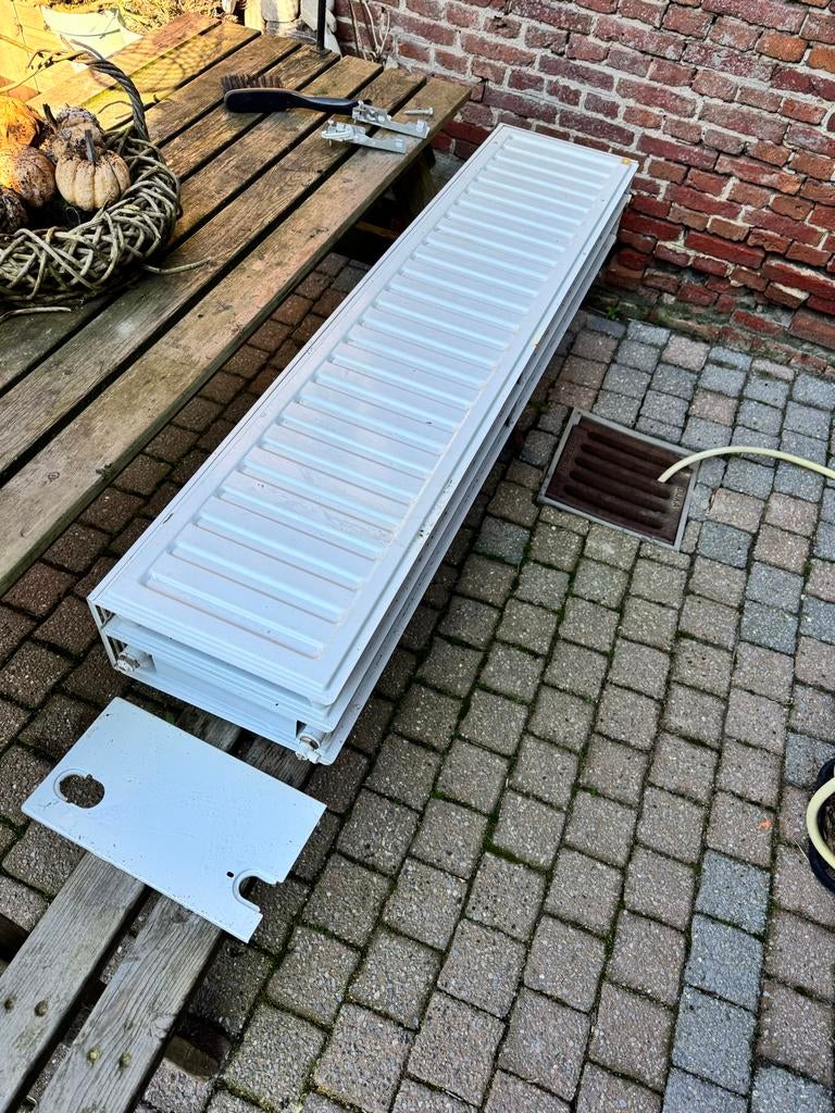 Cv dubbele radiator 135 x 30 x 17 cm, Ophalen, 30 tot 80 cm, Gebruikt, Radiator