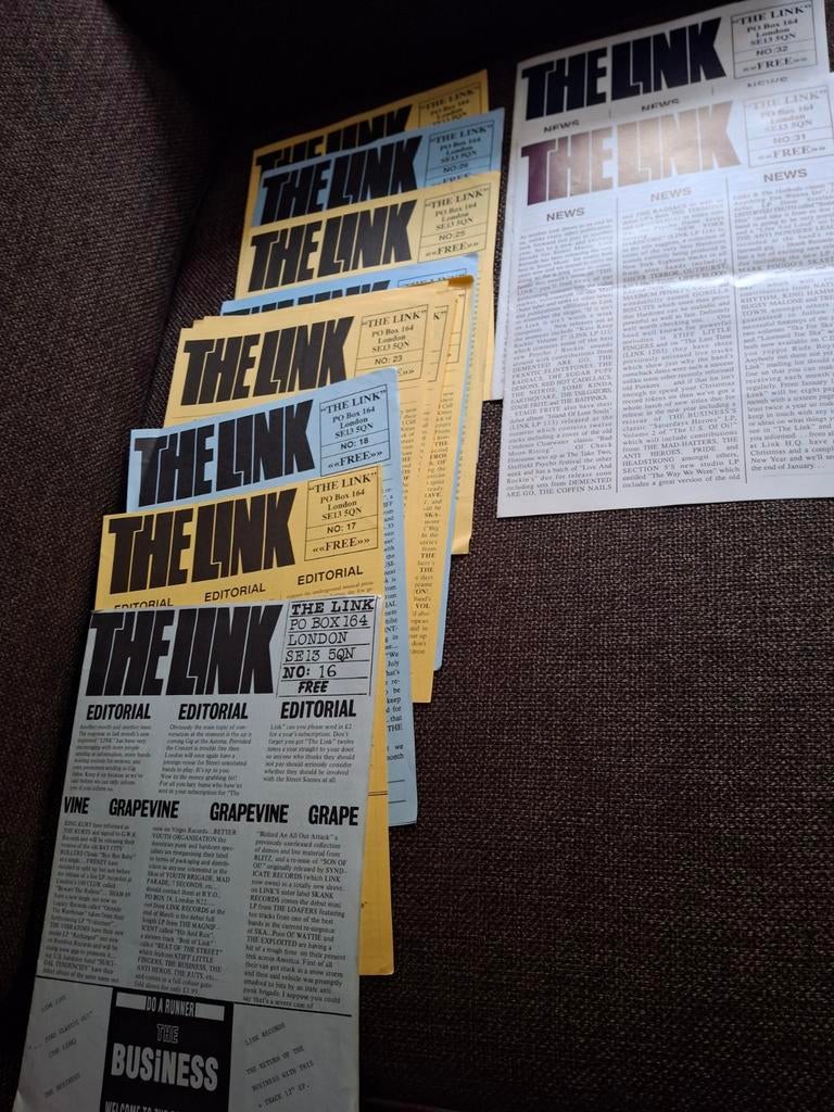 The Link skinhead paper 1988 muziek info, Verzamelen, Tijdschriften, Kranten en Knipsels, Ophalen of Verzenden, 1980 tot heden
