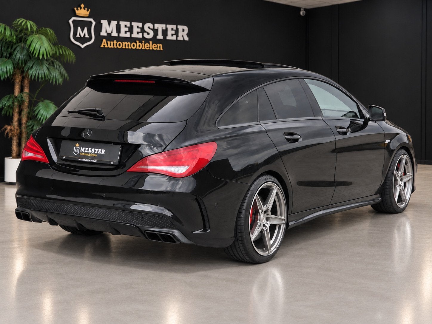 Mercedes-Benz CLA-klasse AMG 45|PANODAK|RECARO|PERFORM., Auto's, Automaat, Gebruikt, Zwart, 4 cilinders