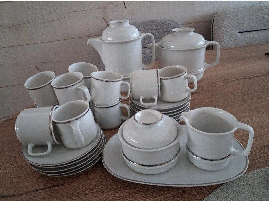 12 delig koffie servies ( hütchenreuter), Overige merken, Ophalen of Verzenden, Zo goed als nieuw, Overige stijlen