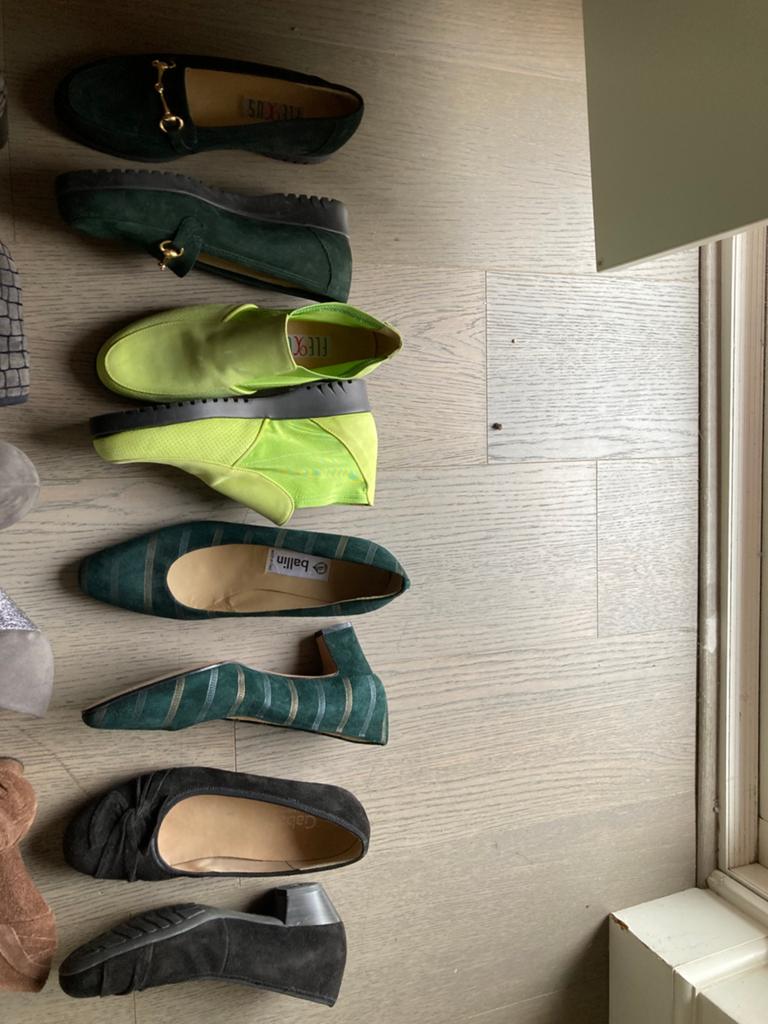 ‼️Partijtje schoenen voor doorverkoop‼️, Kleding | Dames, Schoenen, Ophalen of Verzenden, Zo goed als nieuw, Overige kleuren, Sneakers of Gympen