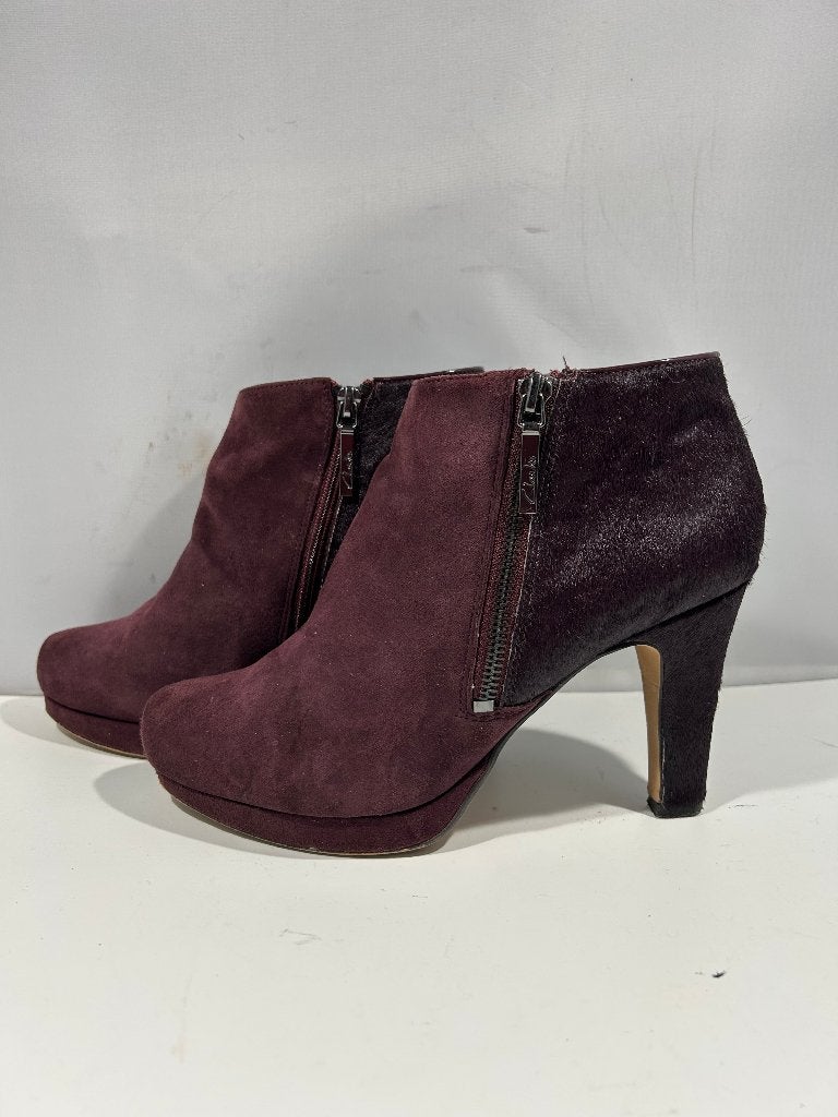 Clarks, maat 38.5 Sierlijke laarsjes in de kleur aubergine, Overige kleuren, Verzenden, Lage of Enkellaarzen, Zo goed als nieuw