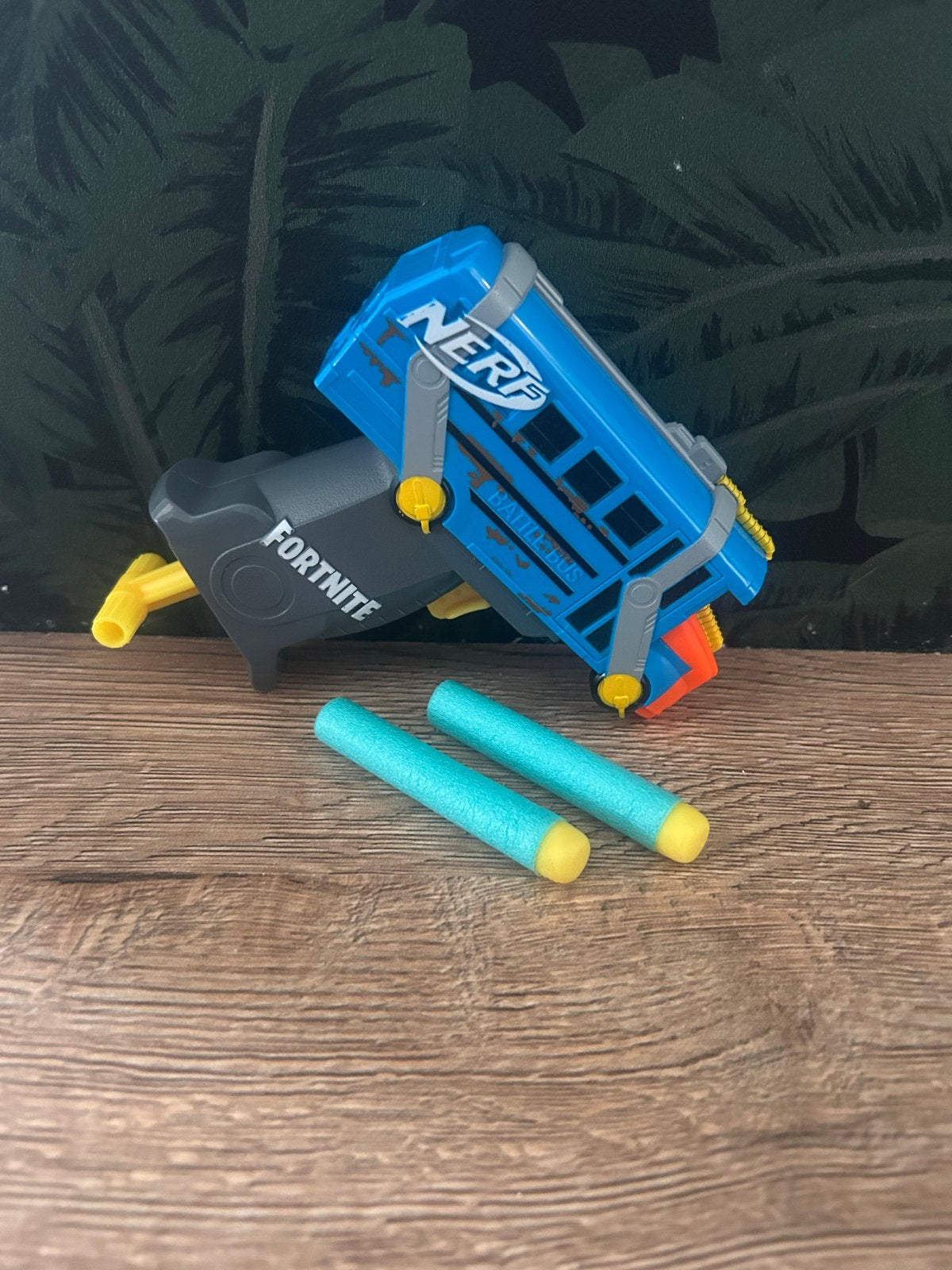 Nerf Fortnite Battle Bus Blaster met pijltjes, Ophalen of Verzenden, Zo goed als nieuw, Jongen of Meisje