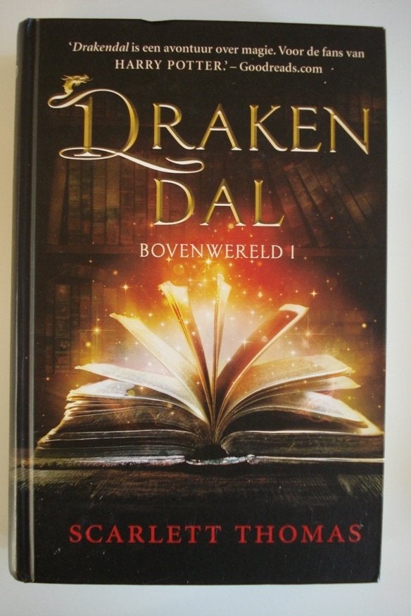 Nieuw dik boek Drakendal Bovenwereld 1 - Scarlett Thomas, Boeken, Ophalen of Verzenden, Nieuw