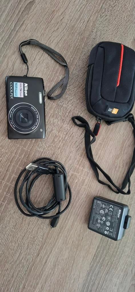 Nikon Coolpix S3100, 14 Megapixel, Ophalen of Verzenden, Zo goed als nieuw, 4 t/m 7 keer