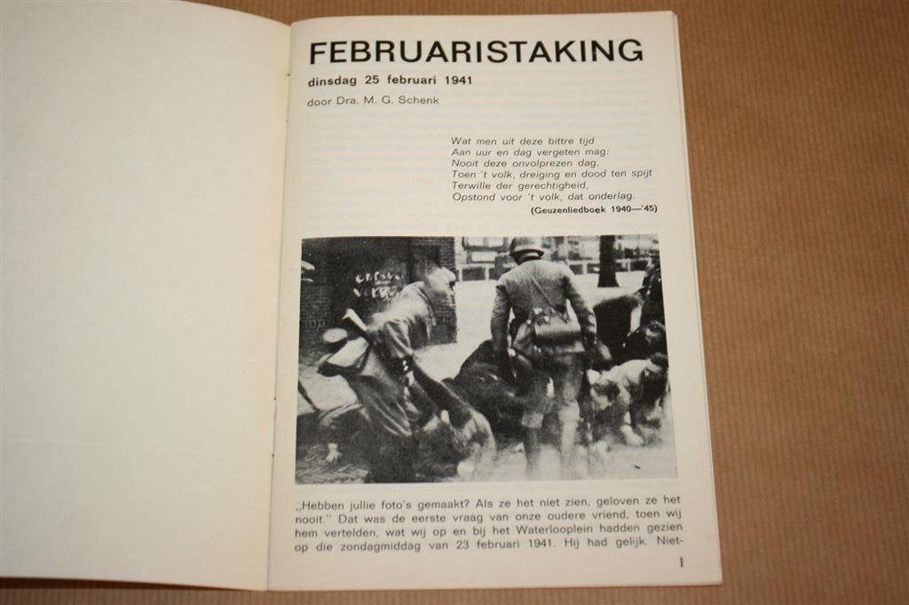 Februaristaking - Oud boekje 1966, Boeken, Geschiedenis | Wereld, Ophalen of Verzenden, Gelezen, Europa