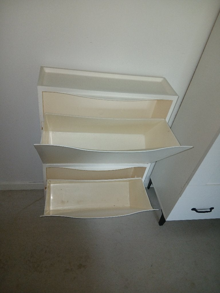 Schoenenkasten, Ophalen, Gebruikt