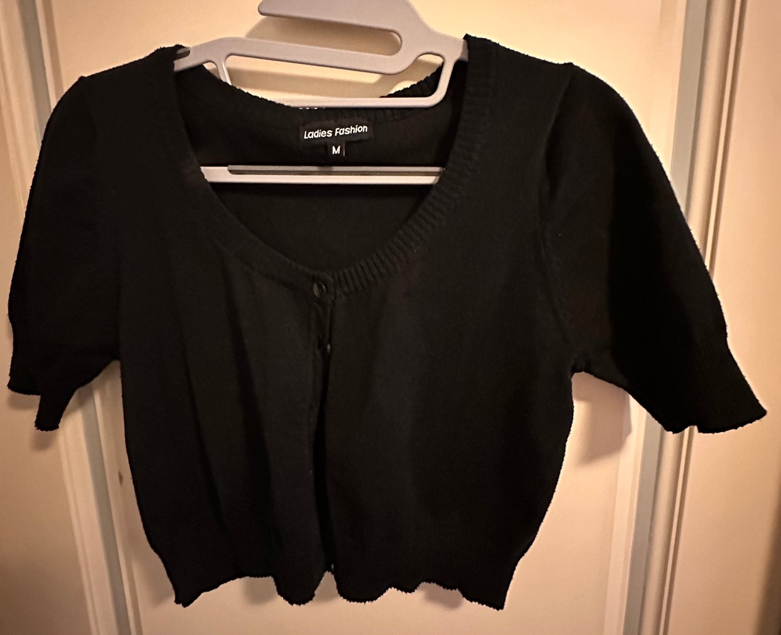 Bolero’s zwart en rood s, groen valt als s, zwart m, wit m, Ophalen of Verzenden, Zo goed als nieuw, Zwart, Korte mouw
