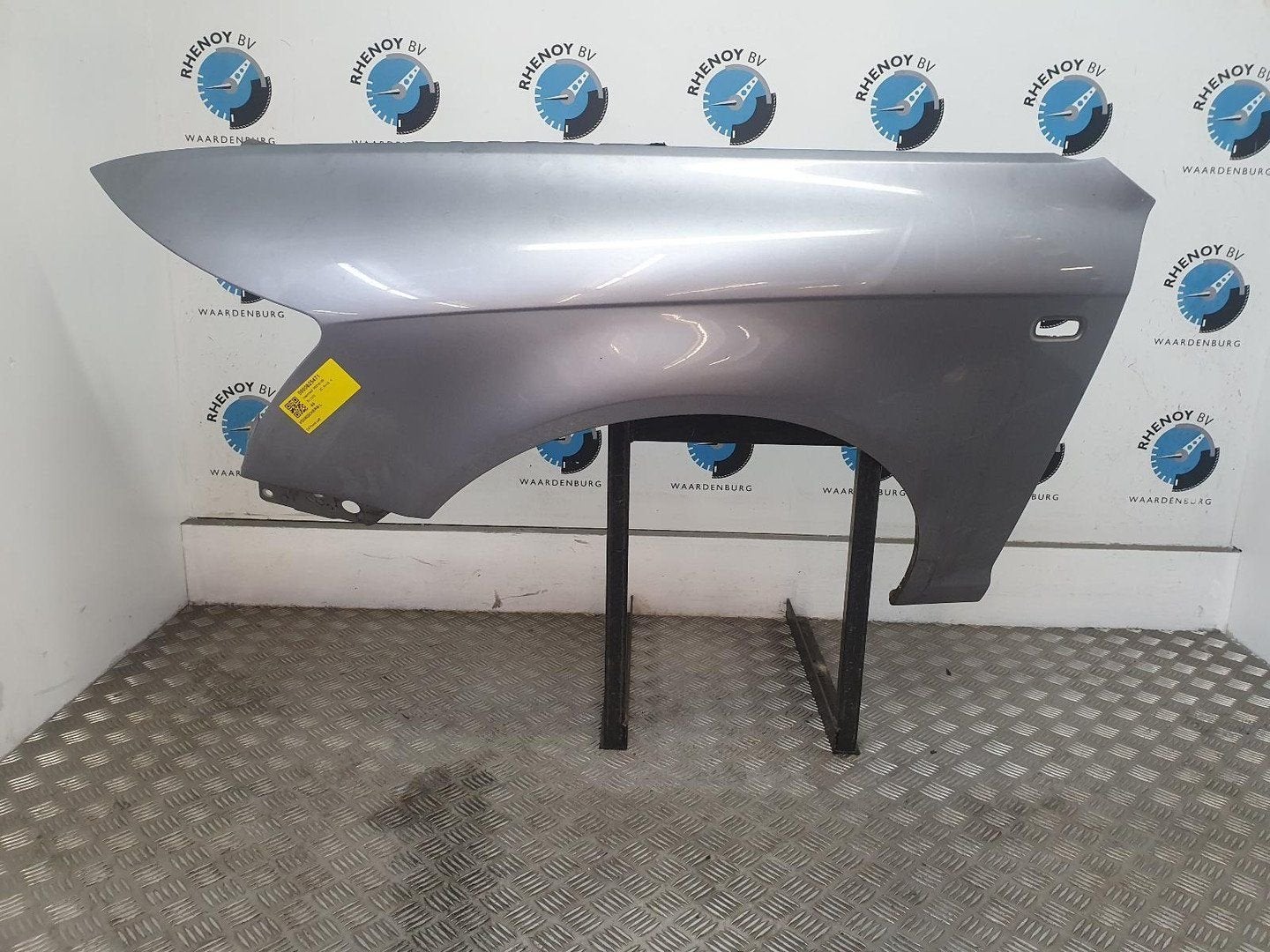 AUDI A6 audi a6 2.4 A6  VOORSCHERM L 2005, Ophalen of Verzenden, Gebruikt, Stiba lid