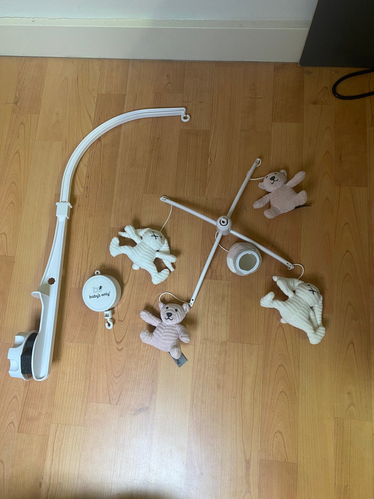 Muziekmobiel babys only, Ophalen, Zo goed als nieuw