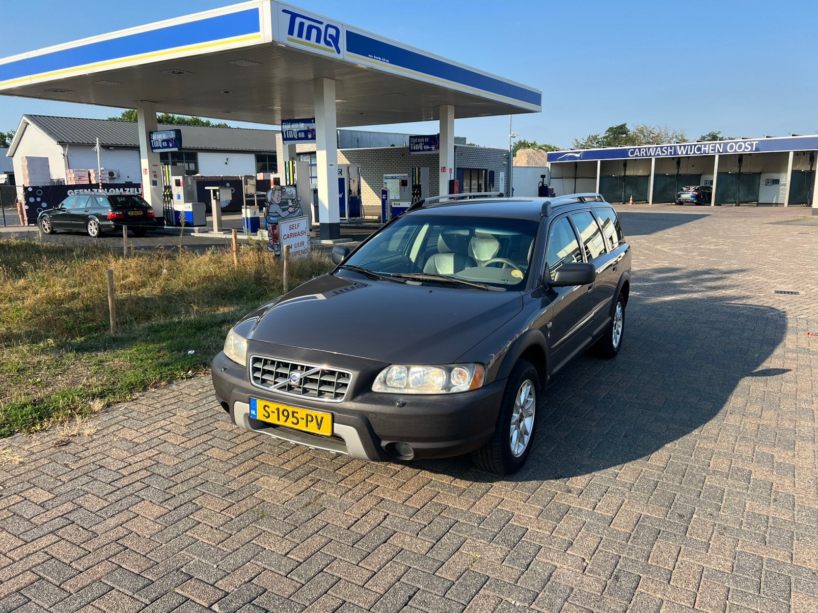 Volvo XC70 2.5 T AWD 2005 Bruin, Auto's, Volvo, Beige, Bruin, XC70, 2521 cc