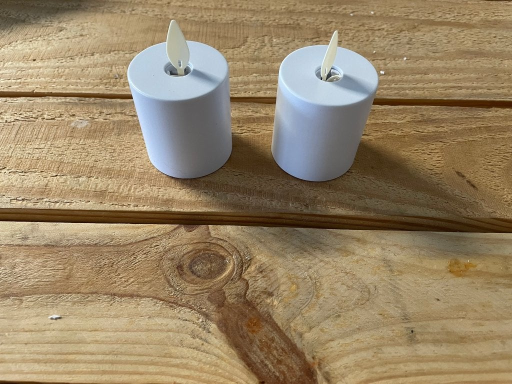Votive Candles - nep kaarsen, Kunststof, Wit, Nijverheidsweg-Noord 77, 3812PK, Amersfoort, Zo goed als nieuw