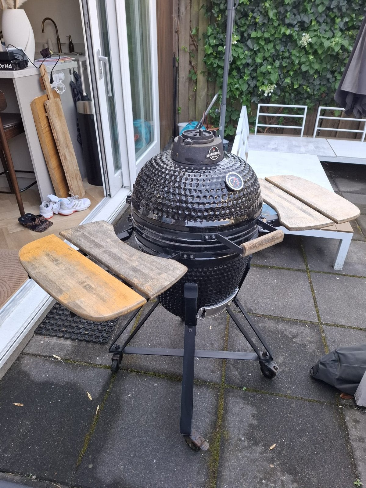 Jamestown kolen bbq karwei medium size, Ophalen, Zo goed als nieuw