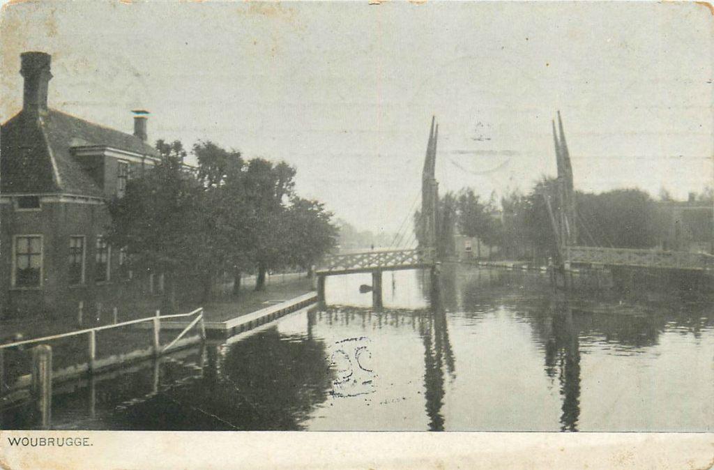 701-329-047 Woubrugge, Verzamelen, Ansichtkaarten | Nederland, Zuid-Holland, Voor 1920, Verzenden